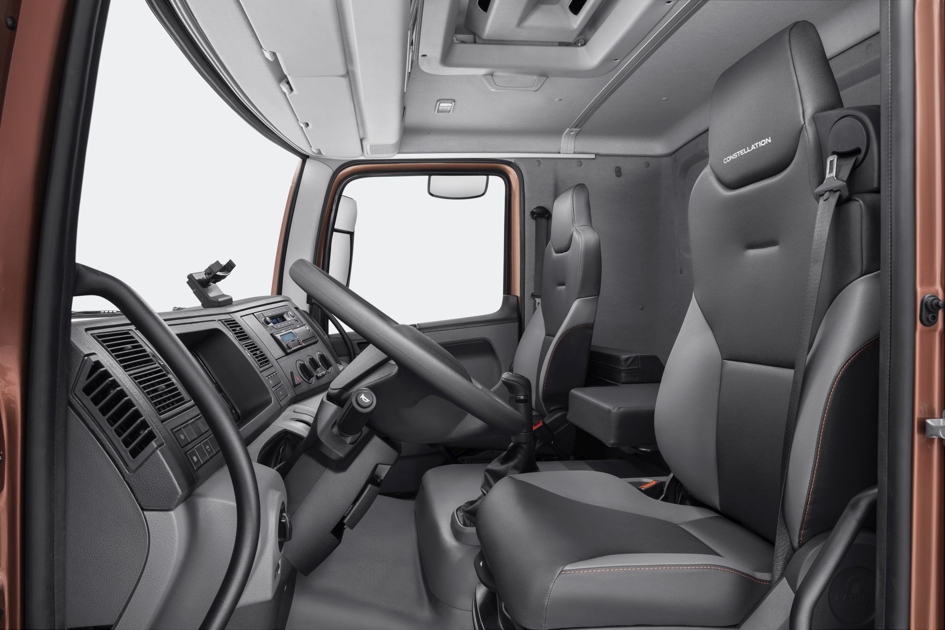 Constellation_Banco_Vista_Motorista (1)
