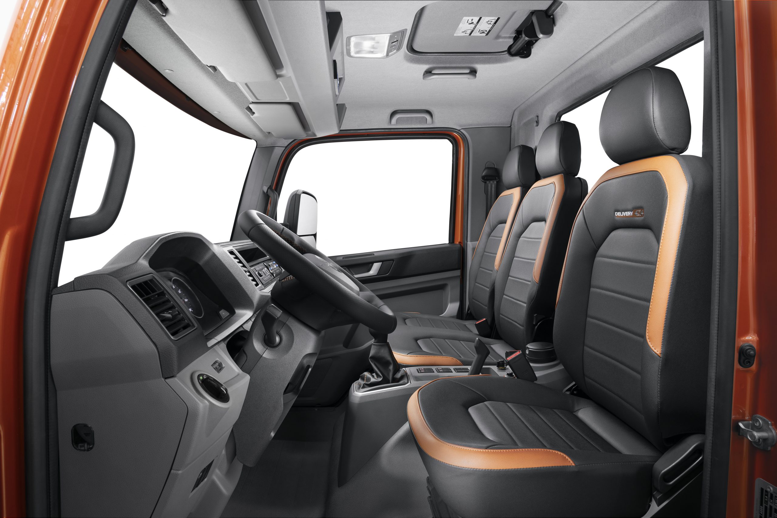 Delivery_11.180_4x4_Bancos_Vista_Motorista