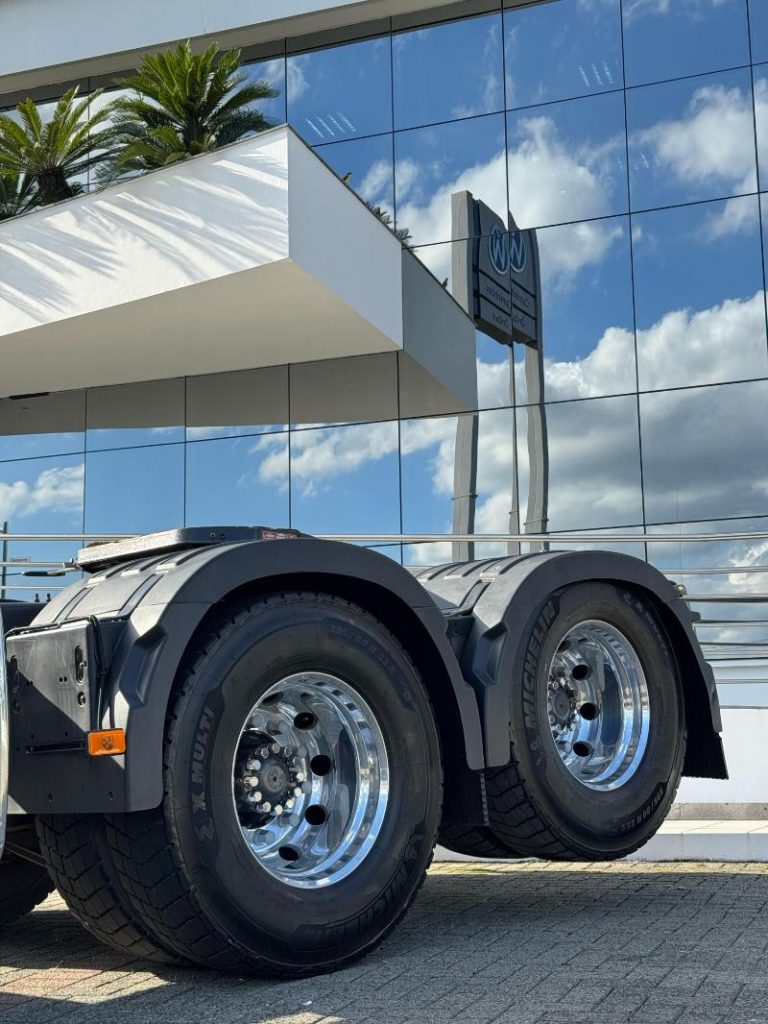 Imagem destaque Volvo FH 540 6×4 2021