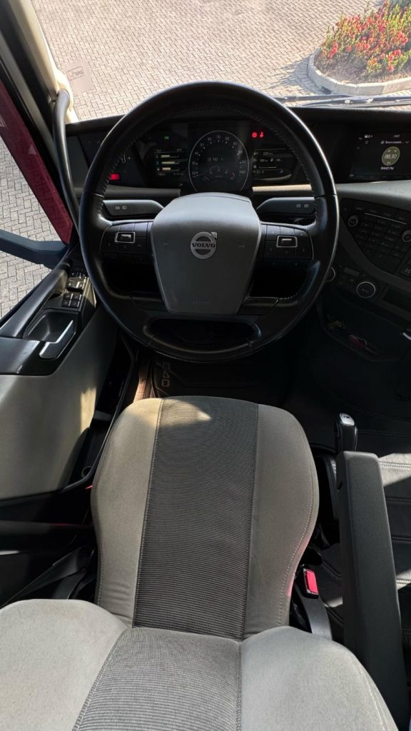 Imagem destaque Volvo FH 540 6×4 2021