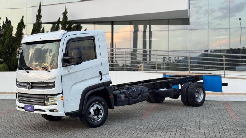 Imagem destaque VW Delivery 11.180 2022
