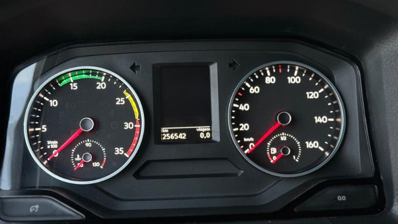 Imagem destaque VW Delivery 11.180 2022