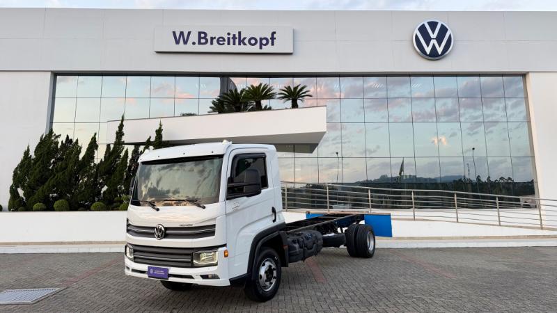 Imagem destaque VW Delivery 11.180 2022