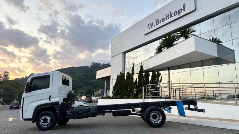 Imagem destaque VW Delivery 11.180 2022